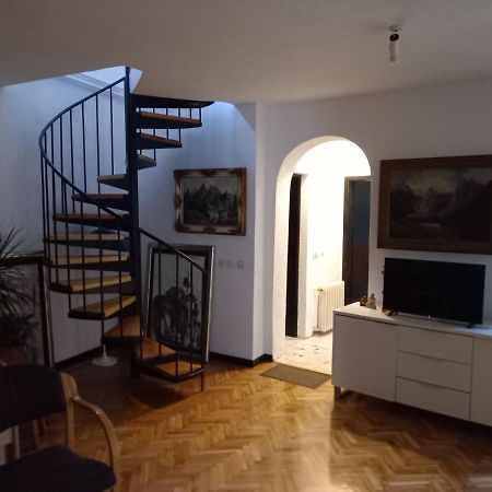 Heart Of Old Town Guesthouse بودغوريتْسا المظهر الخارجي الصورة