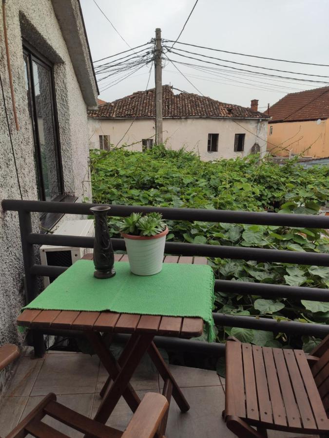 Heart Of Old Town Guesthouse بودغوريتْسا المظهر الخارجي الصورة
