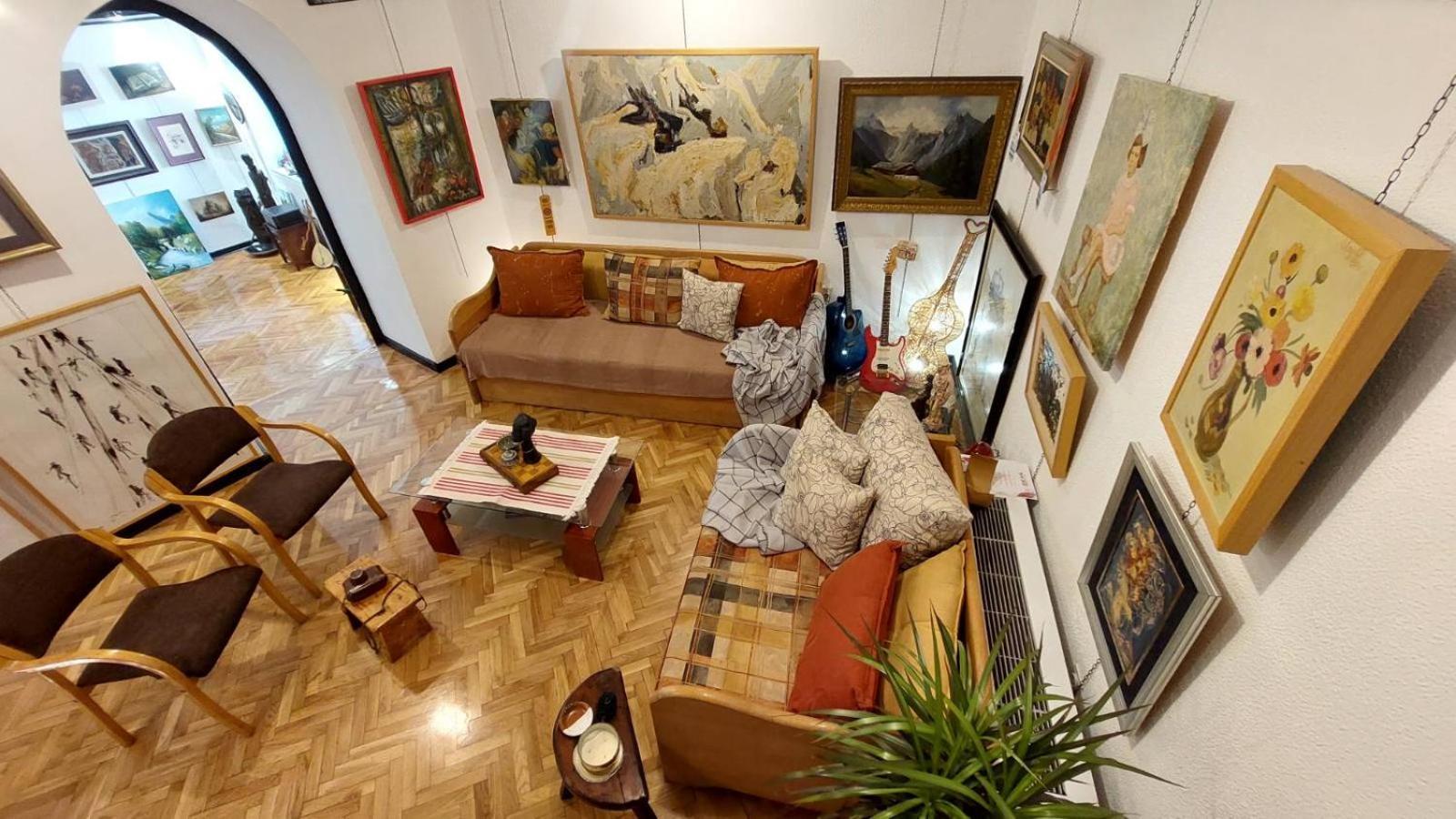 Heart Of Old Town Guesthouse بودغوريتْسا المظهر الخارجي الصورة