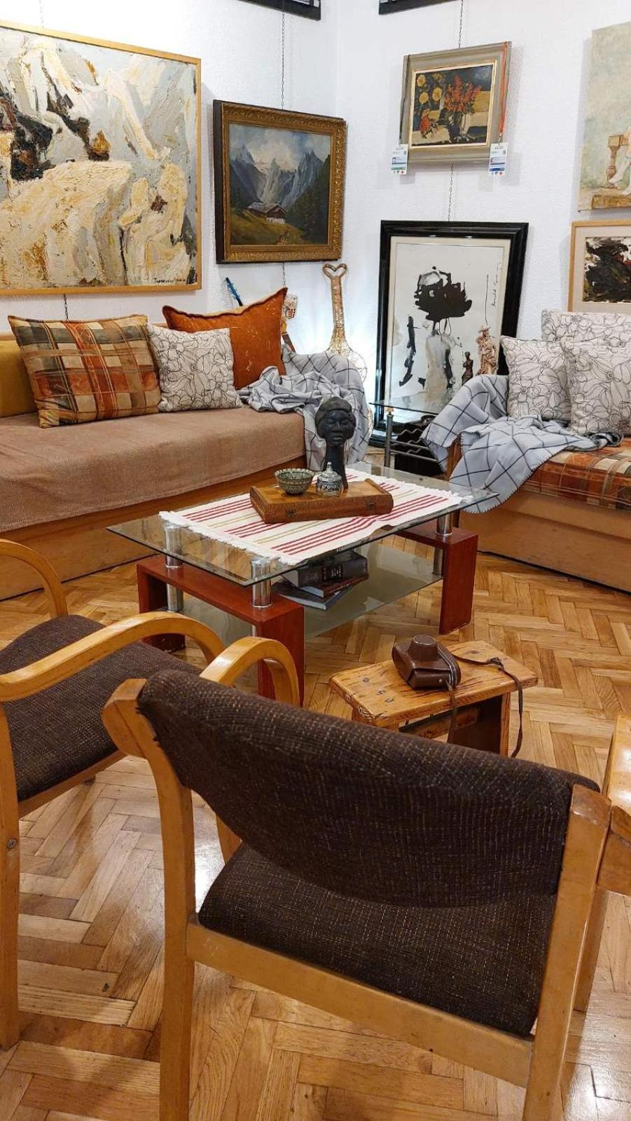 Heart Of Old Town Guesthouse بودغوريتْسا المظهر الخارجي الصورة